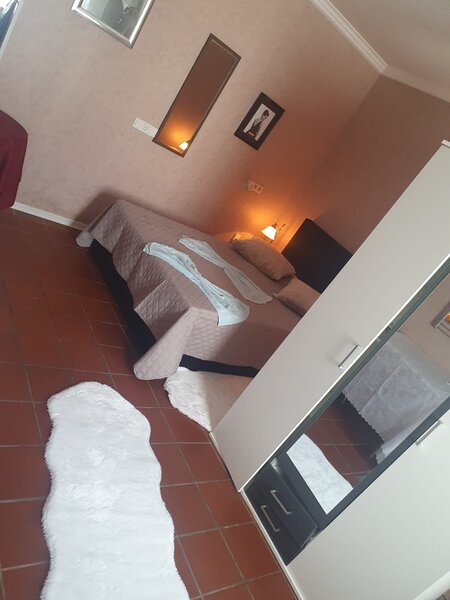 Germania, job erotic fete 18+